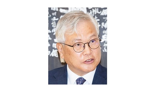 <div><a href='http://www.koreapeace.foundation/bbs/board.php?bo_table=sub02_03&wr_id=94' class='btn btn-skin btn-slide'>로봇이 권투하고 붓글씨 쓴다…中 전체가 'AI 실험장' [평화 …</a></div><br/><br/>2025-07-30